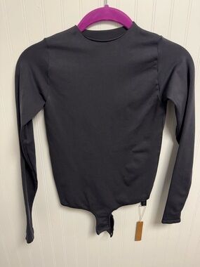 Skims Essential Crew Neck Long Sleeve Bodysuit NWT